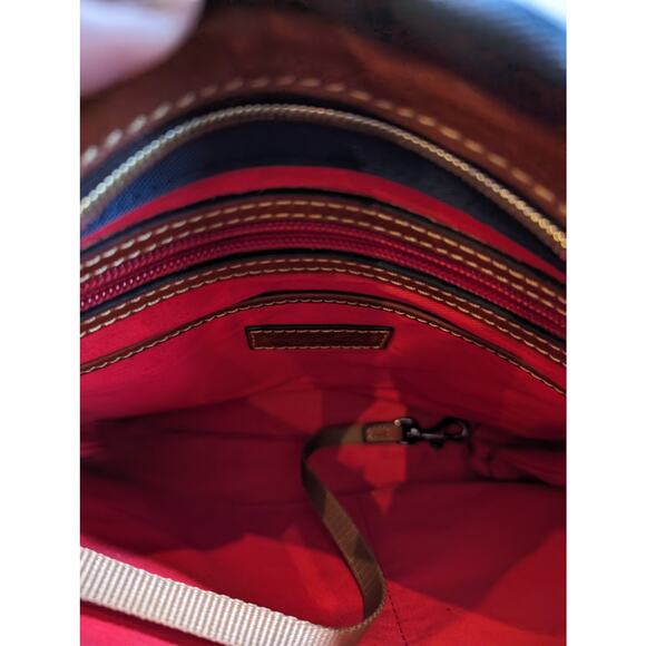 Vintage Navy Dooney and Bourke leather trim crossbody bag - Picture 6 of 6